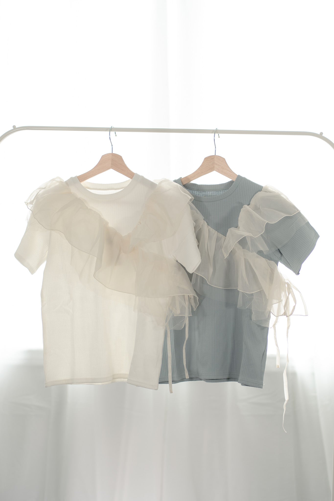 Bab T-shirt Asymmetrical Ruffle Docking Cut-and-sew
