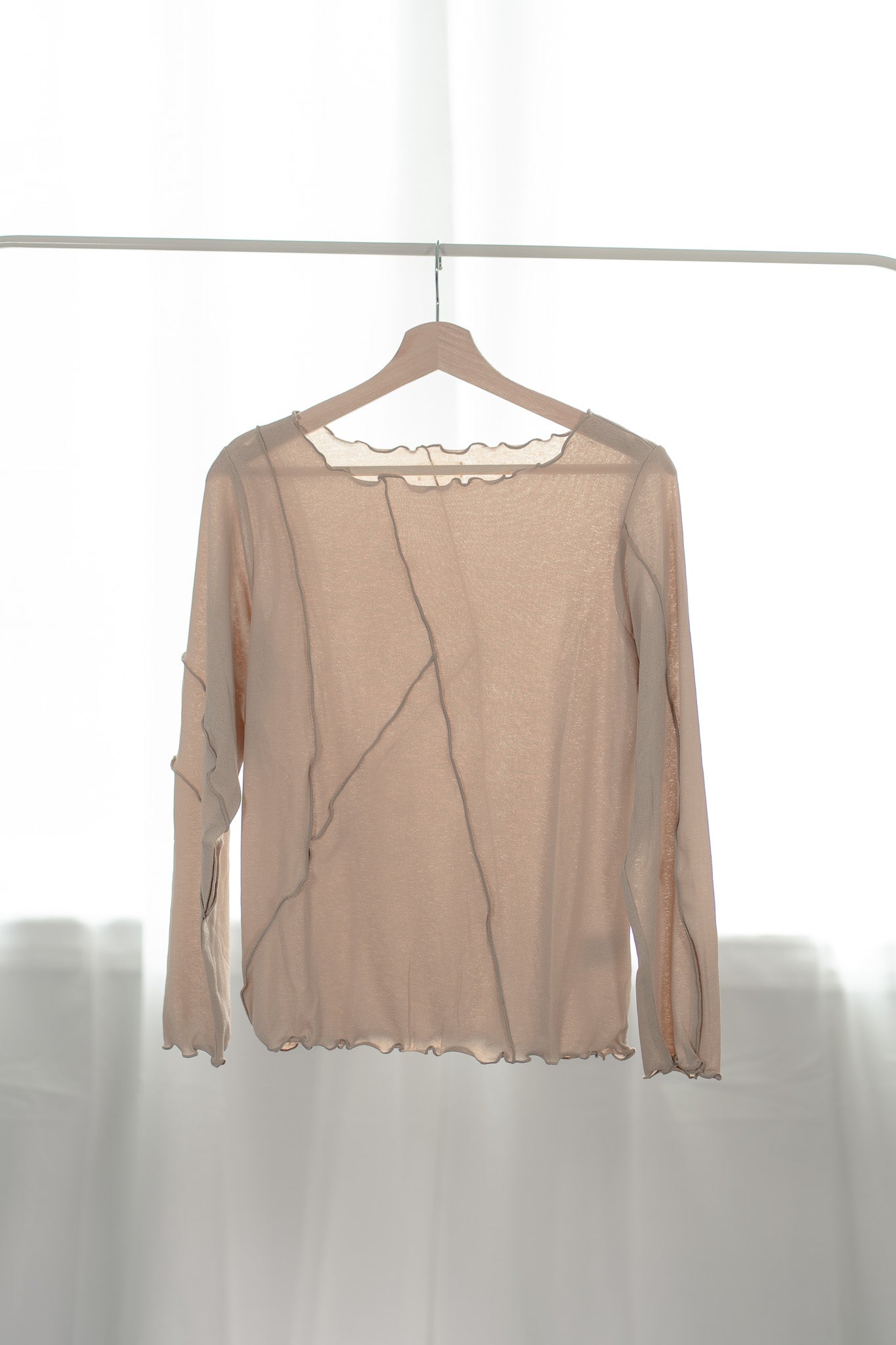 Bab T-shirt Asymmetrical Mellow Top