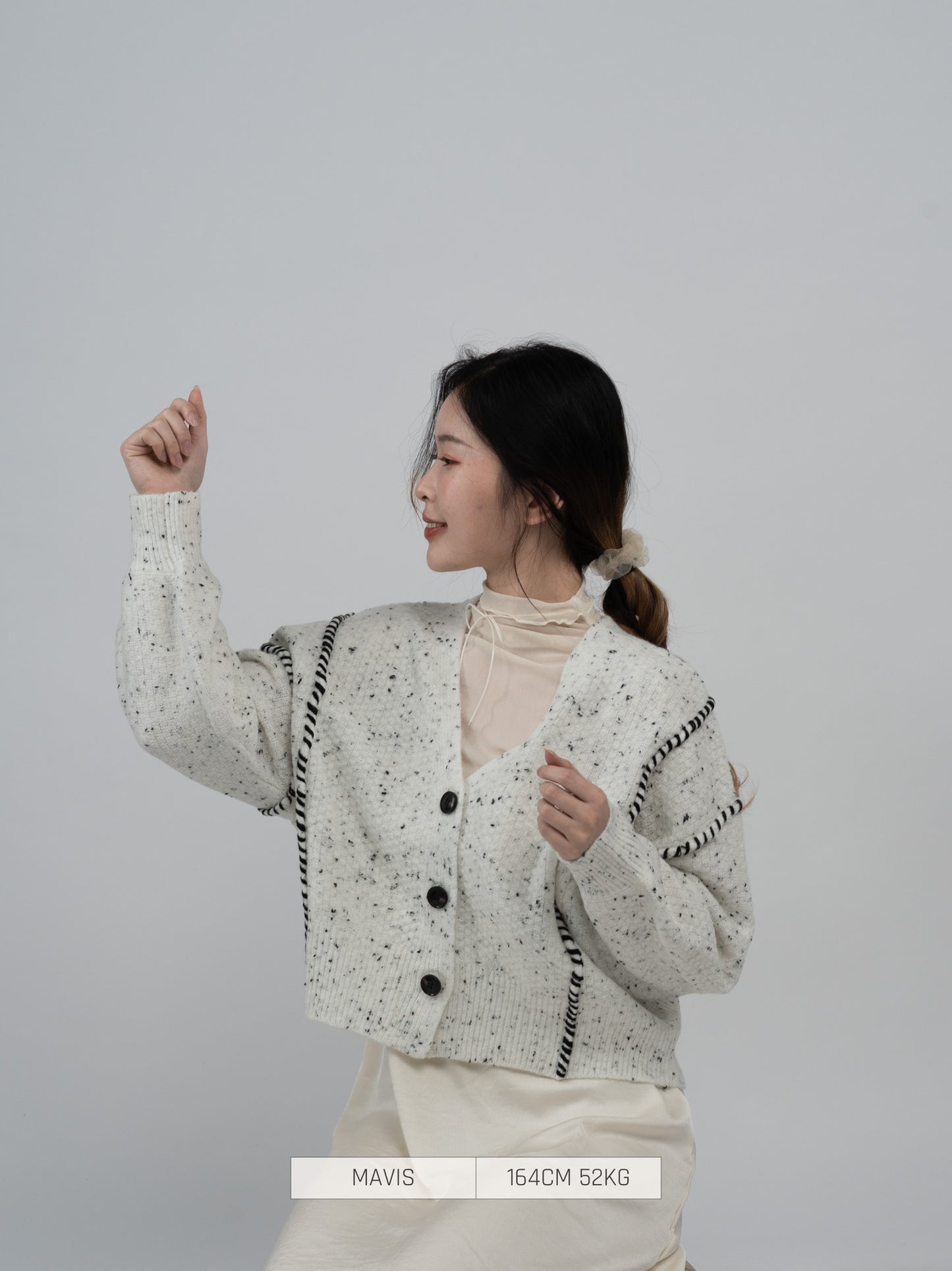 Preorder - Bab Cardigan light gray [2025 Winter]